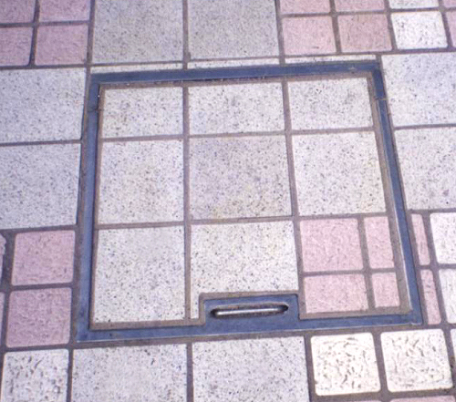 防盜窨井蓋板